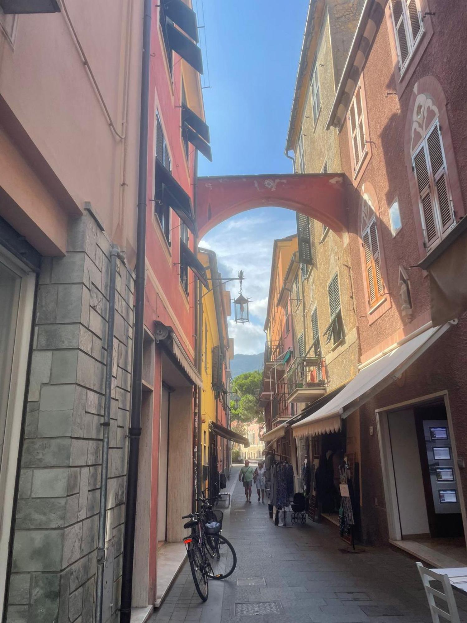 Apartamento H H Moneglia Il Vicolo Exterior foto
