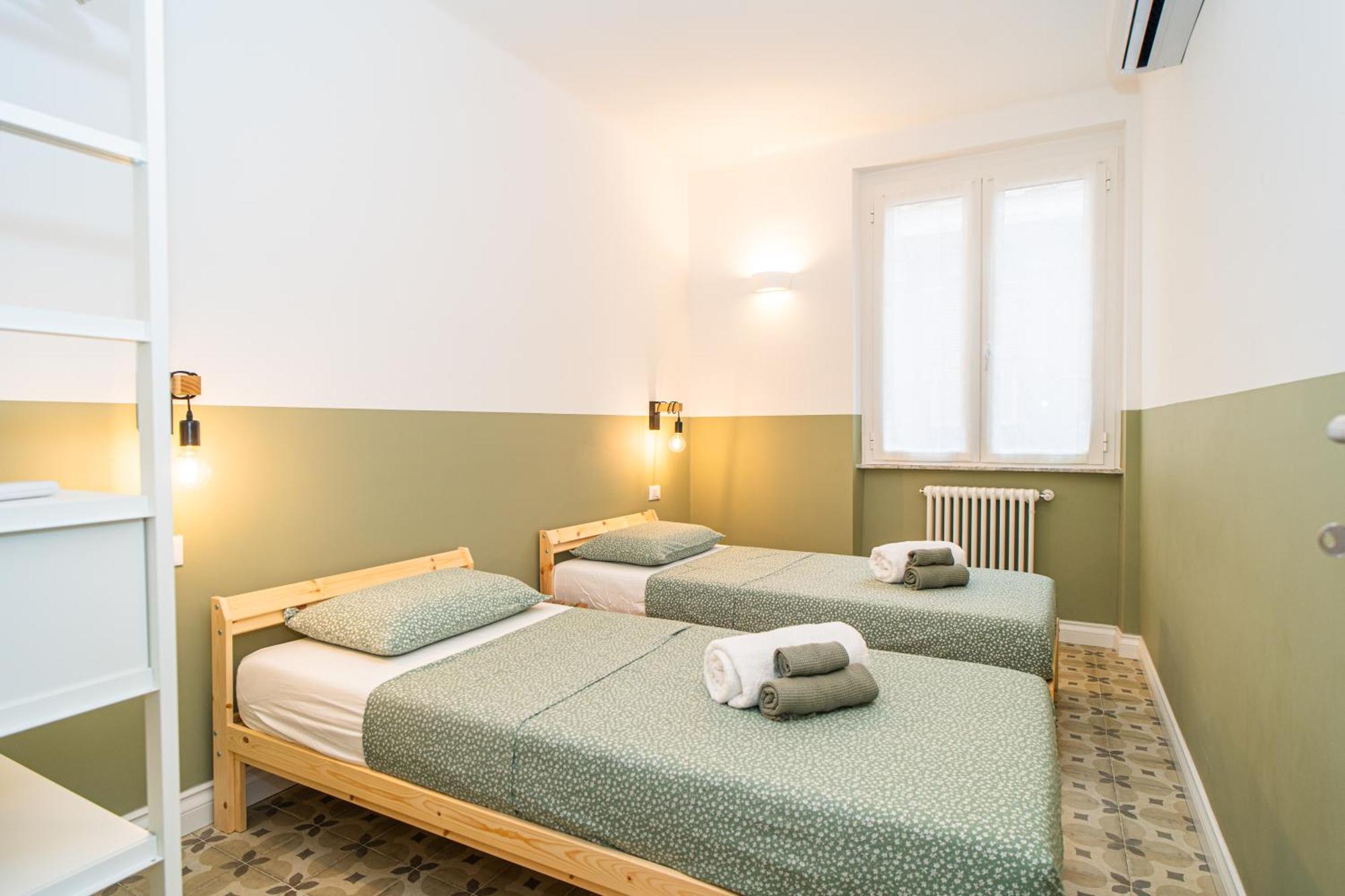 Apartamento H H Moneglia Il Vicolo Exterior foto