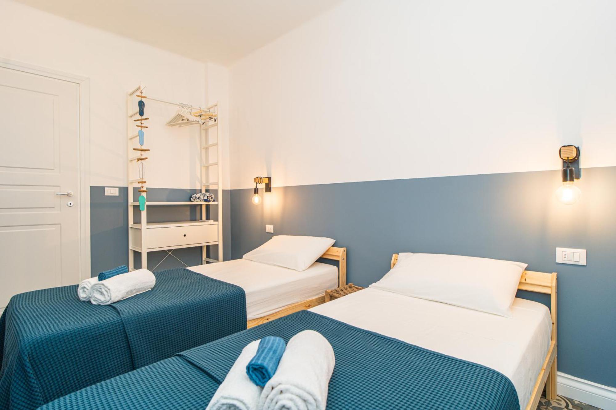 Apartamento H H Moneglia Il Vicolo Exterior foto