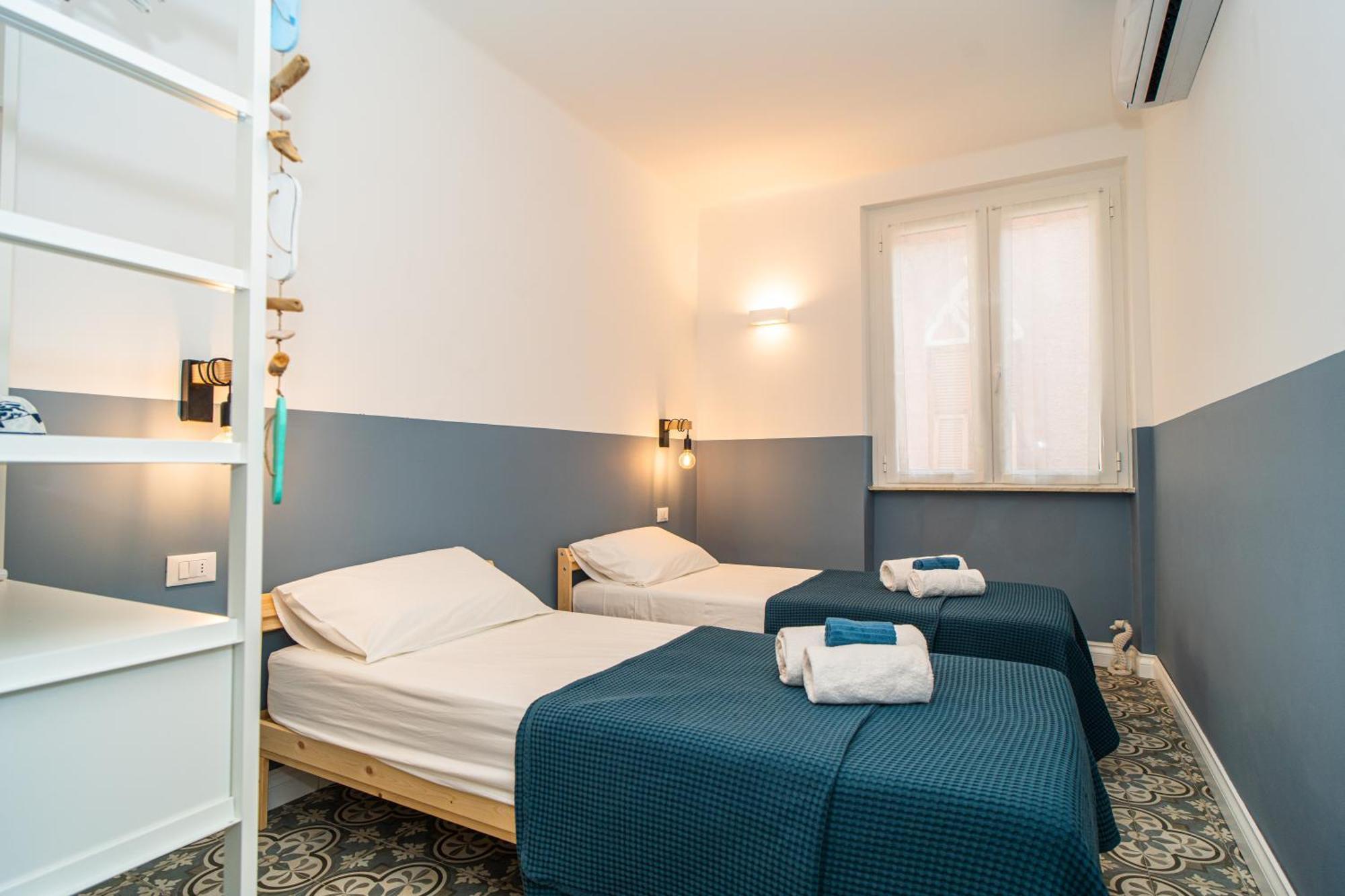 Apartamento H H Moneglia Il Vicolo Exterior foto